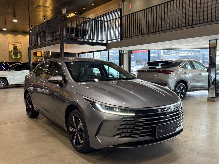 BYD King GS 1.5 16V Aut. (Hibrido)