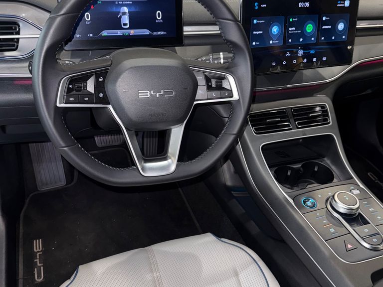 BYD King GS 1.5 16V Aut. (Hibrido)