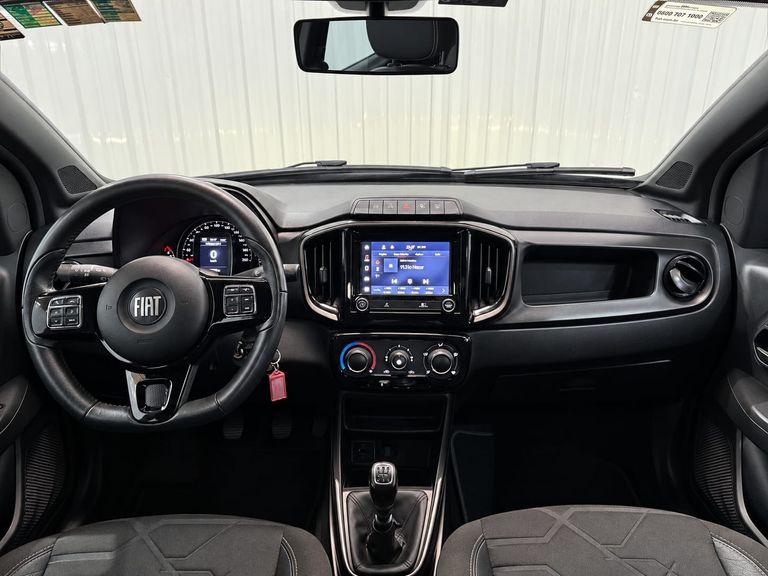 Fiat Strada Volcano 1.3 Flex 8V CD