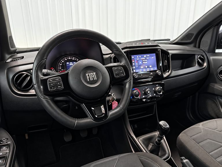 Fiat Strada Volcano 1.3 Flex 8V CD