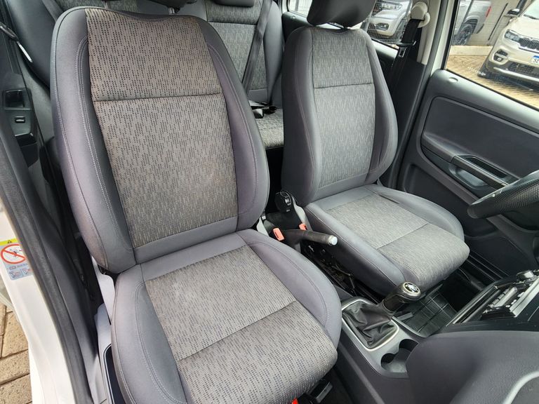 VolksWagen SPACEFOX 1.6/ 1.6 Trend Total Flex 8V 5p
