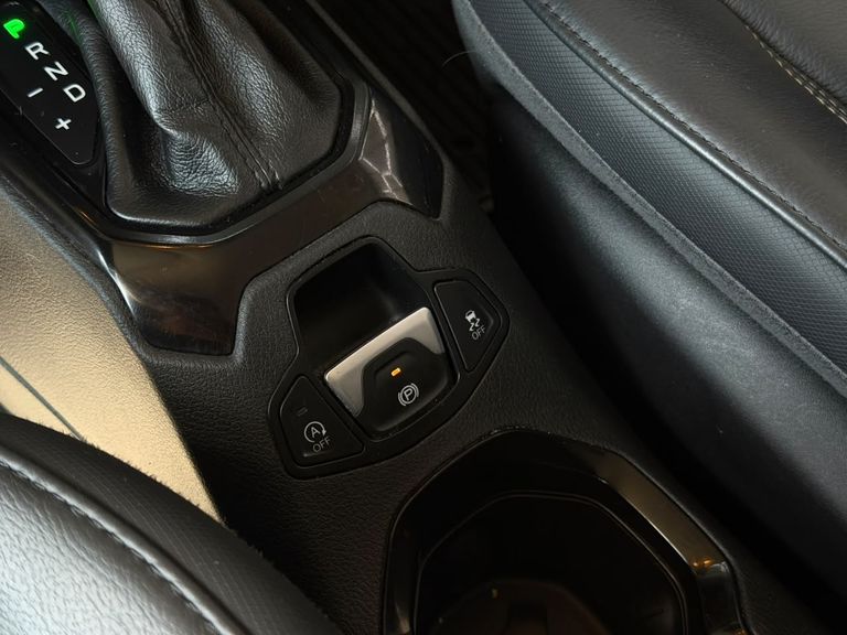 Jeep Renegade Limited 1.8 4x2 Flex 16V Aut.