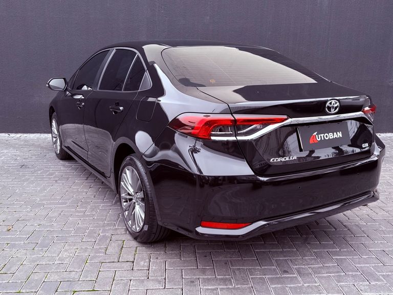 Toyota Corolla XEi 2.0 Flex 16V Aut.