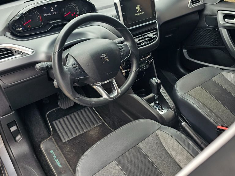 Peugeot 2008 Style 1.6 Flex 16V 5p Aut.