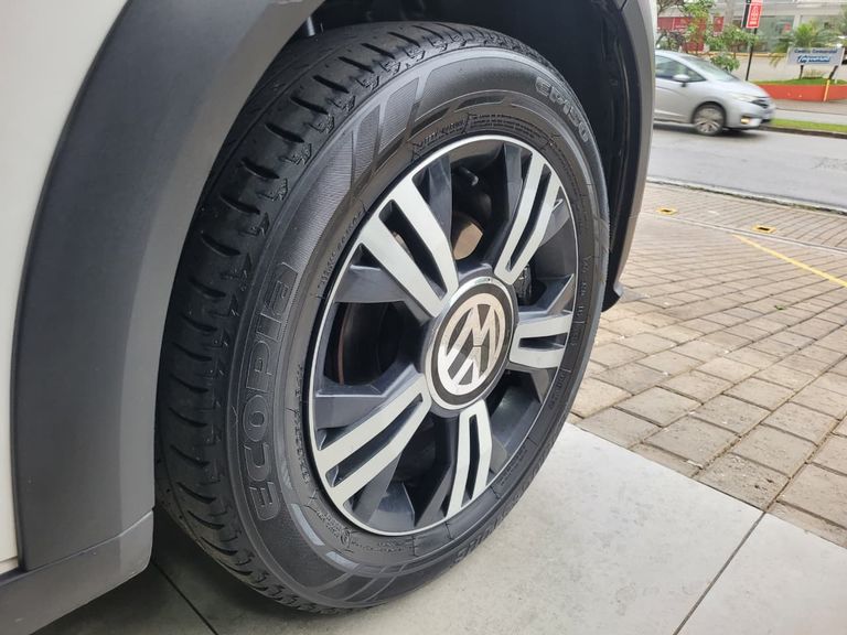 VolksWagen up! Xtreme 1.0 TSI Total Flex 12V 5p
