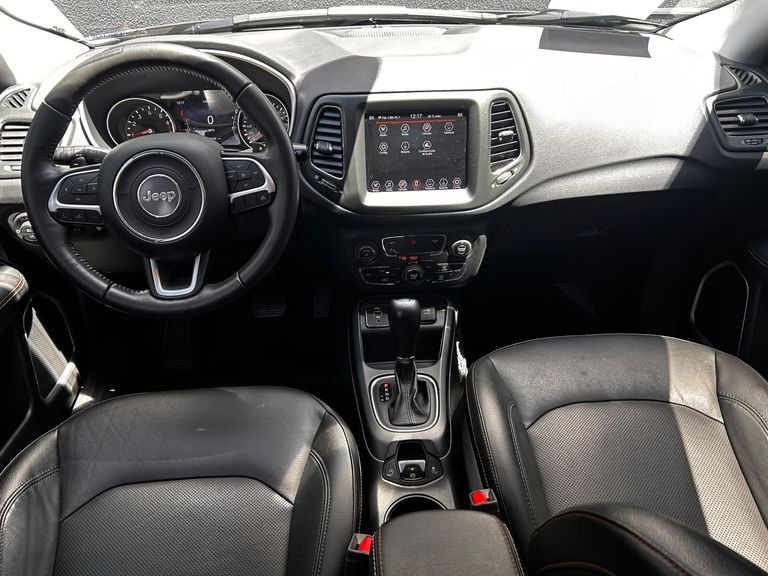 Jeep COMPASS LONGITUDE 2.0 4x2 Flex 16V Aut.