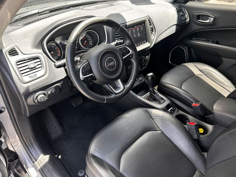 Jeep COMPASS LONGITUDE 2.0 4x2 Flex 16V Aut.