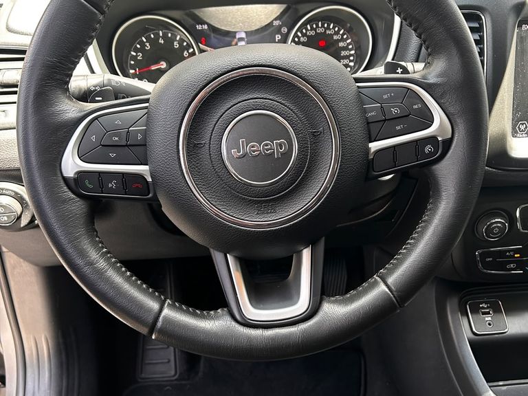 Jeep COMPASS LONGITUDE 2.0 4x2 Flex 16V Aut.