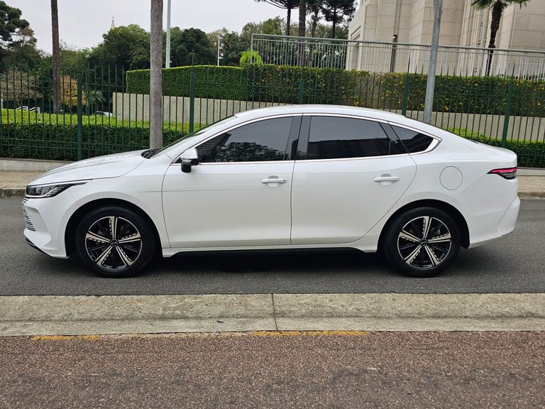 BYD King GS 1.5 16V Aut. (Hibrido)