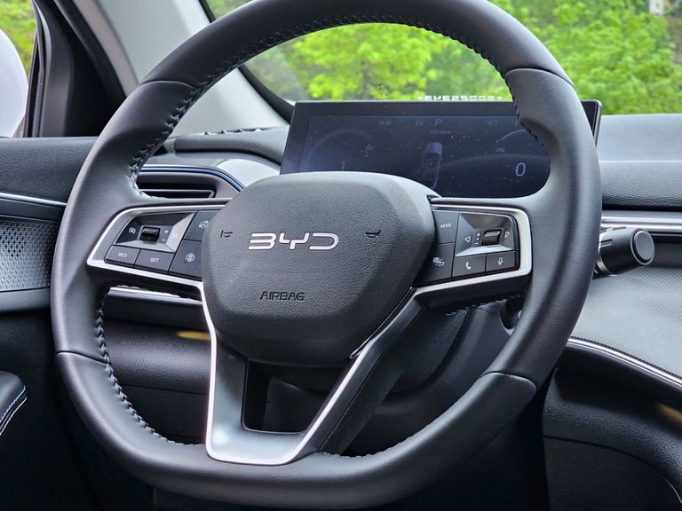 BYD King GS 1.5 16V Aut. (Hibrido)