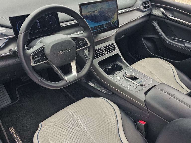 BYD King GS 1.5 16V Aut. (Hibrido)