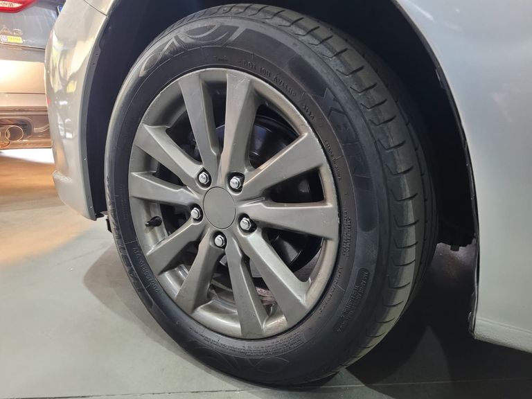 Honda Civic Sedan LXR 2.0 Flexone 16V Aut. 4p