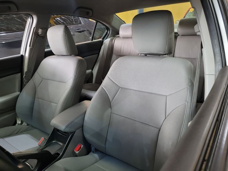 Honda Civic Sedan LXR 2.0 Flexone 16V Aut. 4p