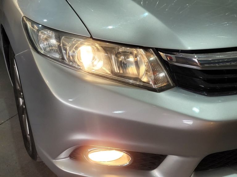 Honda Civic Sedan LXR 2.0 Flexone 16V Aut. 4p