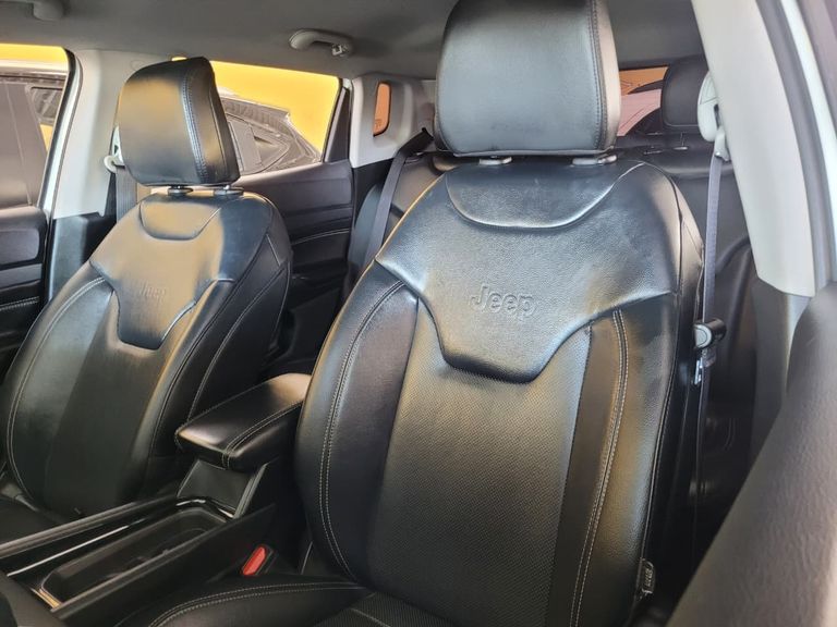 Jeep COMPASS LONG. T270 1.3 TB 4x2 Flex Aut.