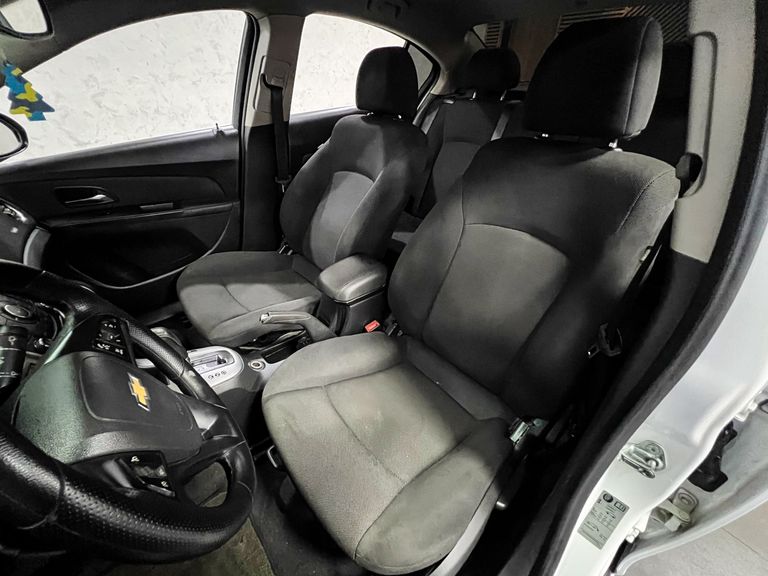 Chevrolet CRUZE LT 1.8 16V FlexPower 4p Aut.
