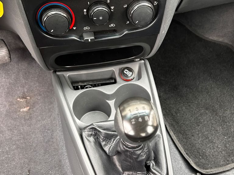 Fiat Siena EL 1.0 mpi Fire Flex 8V 4p