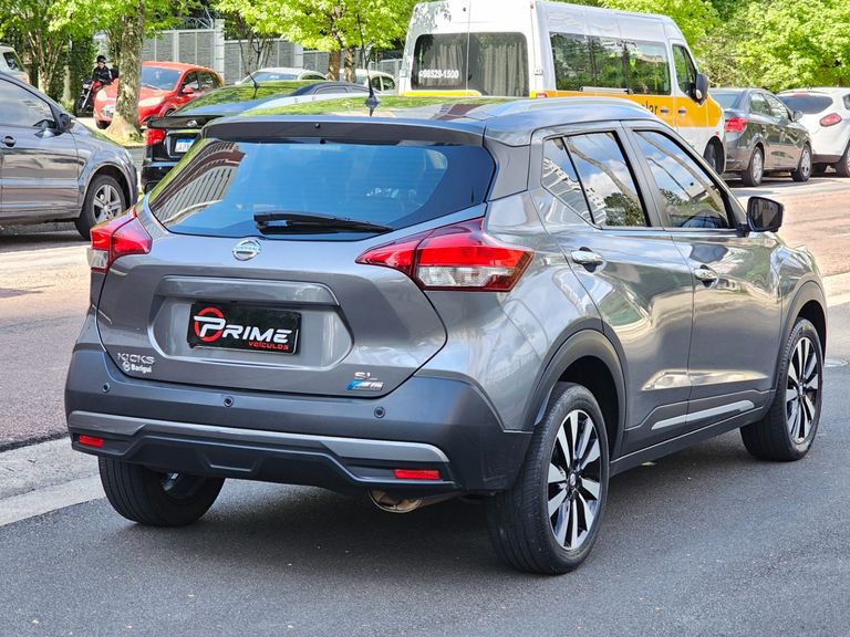 Nissan KICKS SL 1.6 16V FlexStar 5p Aut.