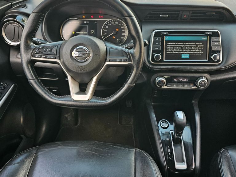 Nissan KICKS SL 1.6 16V FlexStar 5p Aut.
