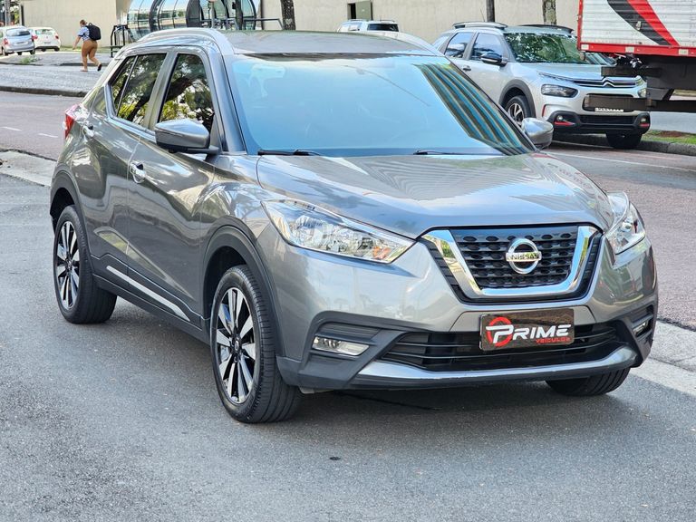 Nissan KICKS SL 1.6 16V FlexStar 5p Aut.
