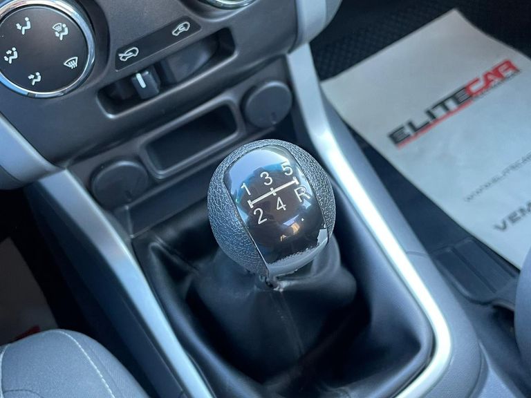 Chevrolet S10 Pick-Up LT 2.8 TDI 4x4 CD Diesel