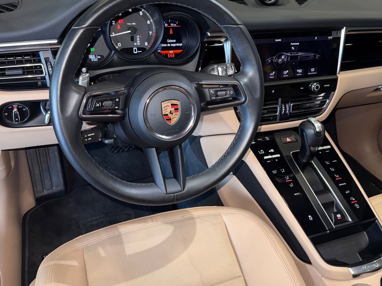 Porsche Macan 2.0 Turbo