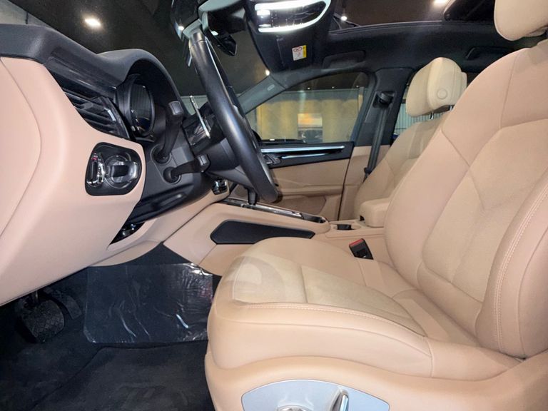 Porsche Macan 2.0 Turbo