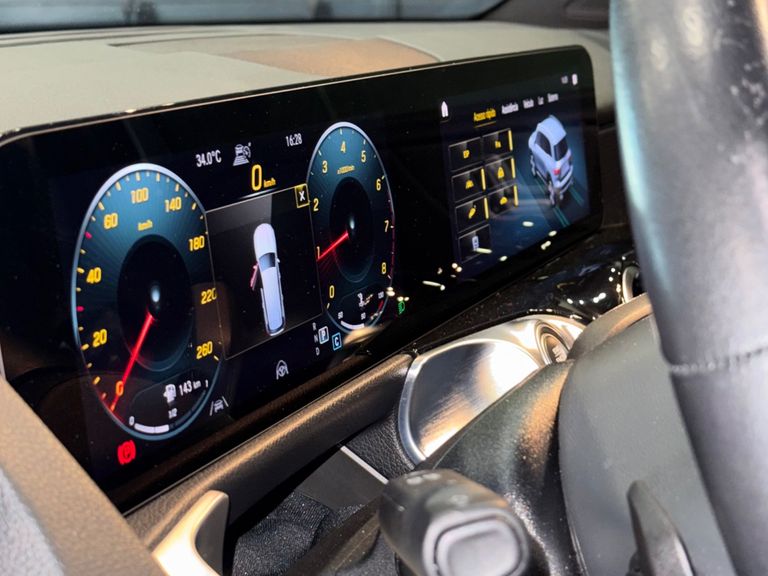 Mercedes GLB-200 Progressive 1.3 TB 16V Aut.