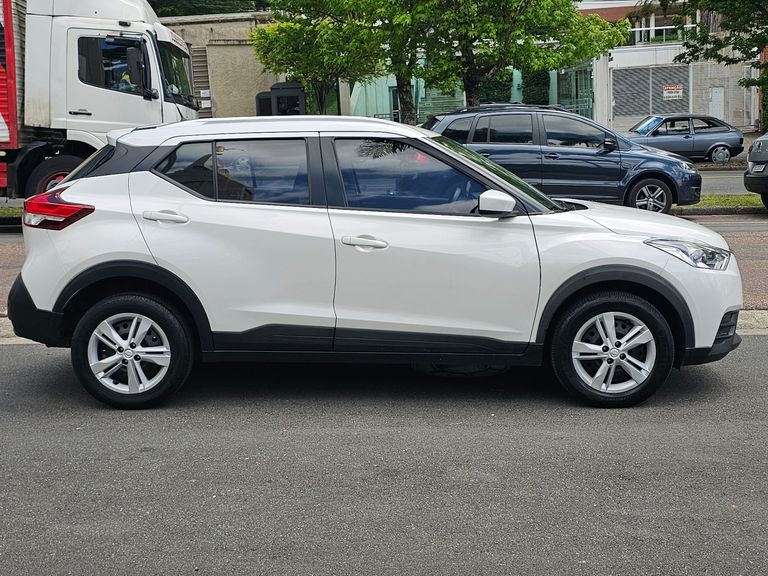 Nissan KICKS S 1.6 16V FlexStar 5p Mec.