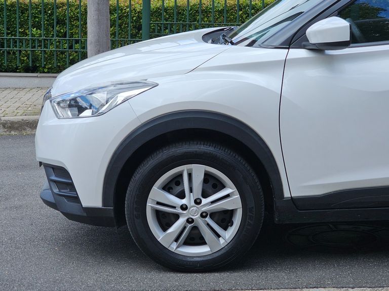 Nissan KICKS S 1.6 16V FlexStar 5p Mec.