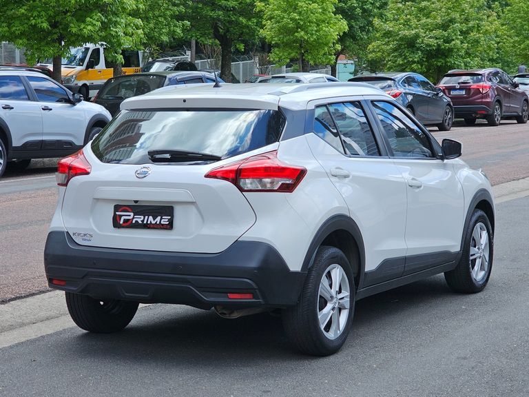 Nissan KICKS S 1.6 16V FlexStar 5p Mec.