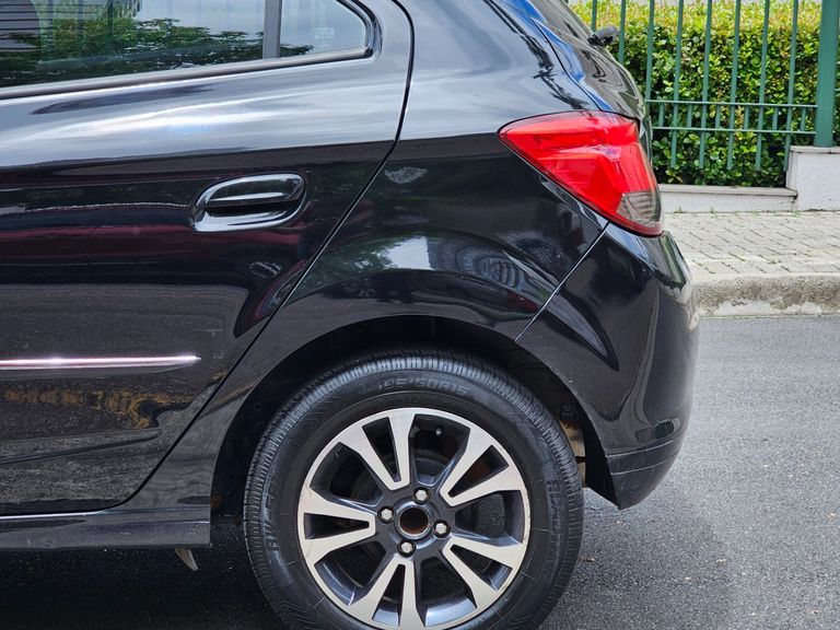 Chevrolet ONIX HATCH LTZ 1.4 8V FlexPower 5p Mec.