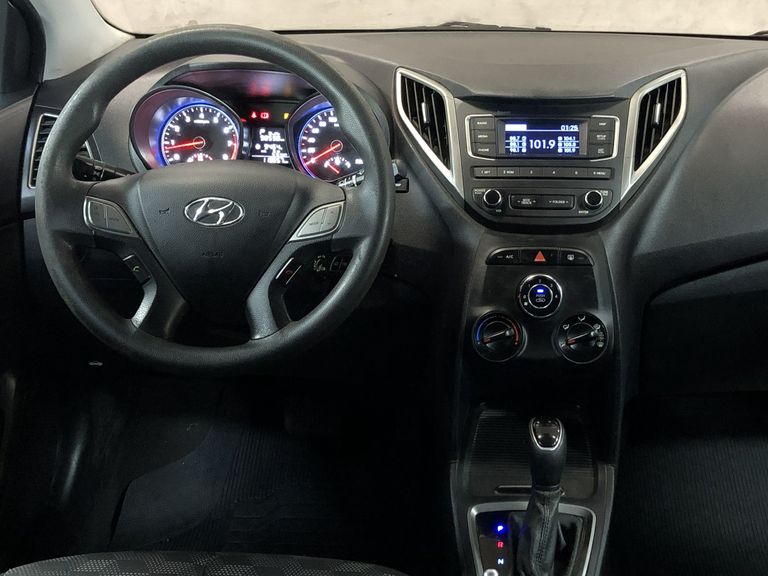 Hyundai HB20 C.Style/C.Plus 1.6 Flex 16V Aut.