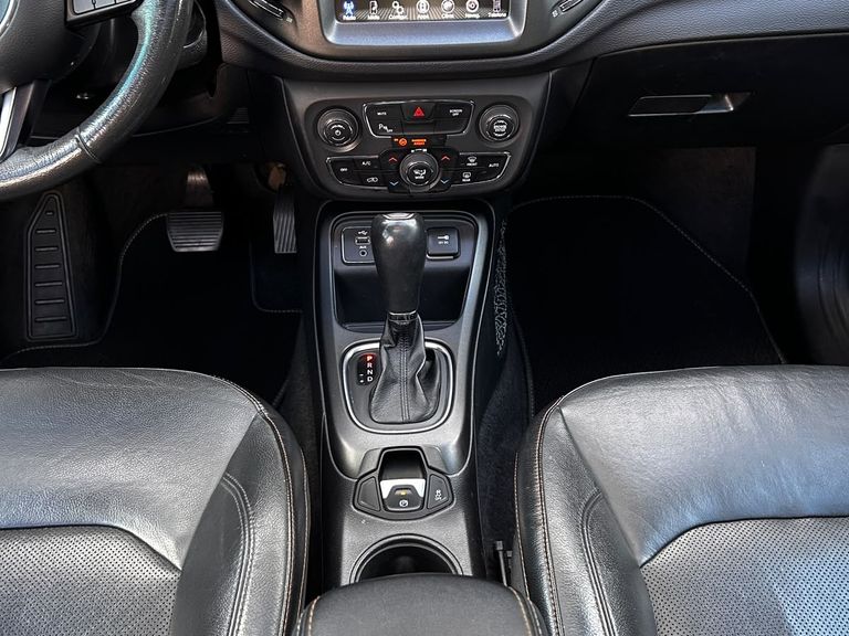 Jeep COMPASS LONGITUDE 2.0 4x2 Flex 16V Aut.