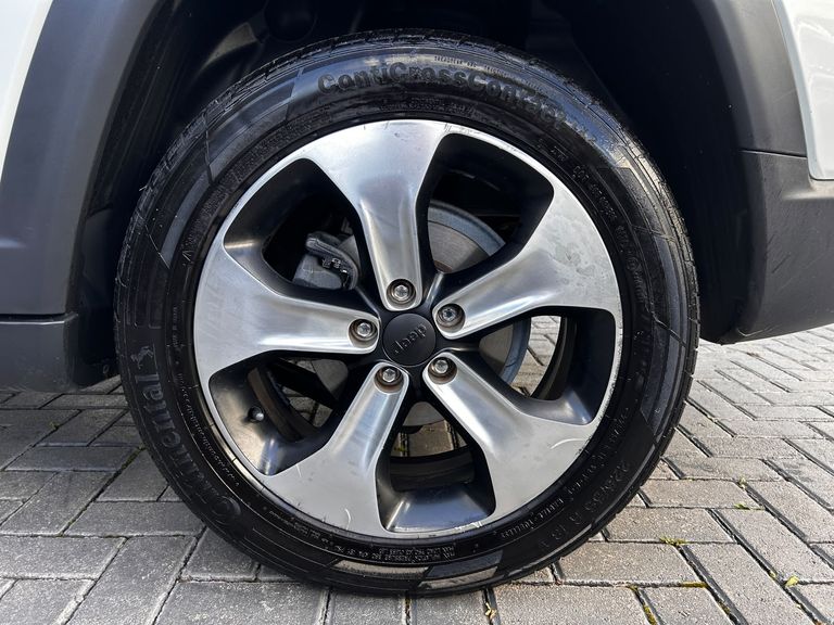 Jeep COMPASS LONGITUDE 2.0 4x2 Flex 16V Aut.