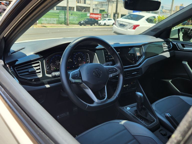 VolksWagen Nivus Highline 1.0 200 TSI Flex Aut.