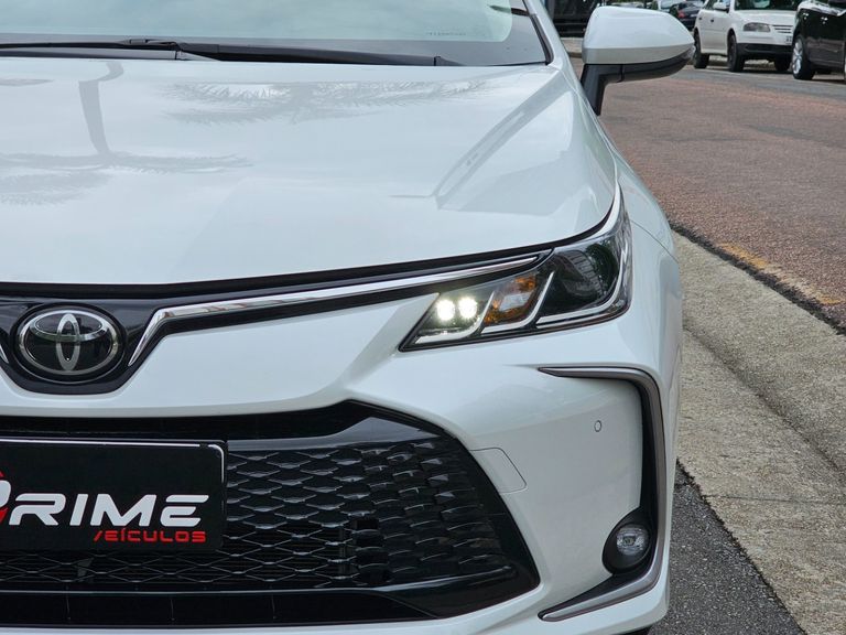 Toyota Corolla XEi 2.0 Flex 16V Aut.