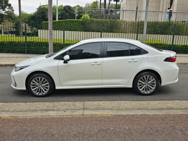 Toyota Corolla XEi 2.0 Flex 16V Aut.