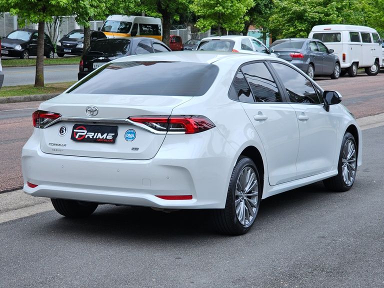 Toyota Corolla XEi 2.0 Flex 16V Aut.