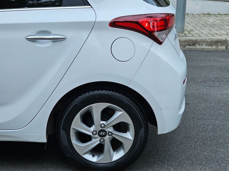 Hyundai HB20 Premium 1.6 Flex 16V Aut.