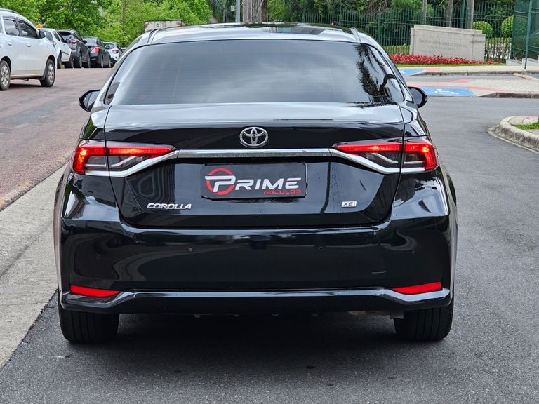 Toyota Corolla XEi 2.0 Flex 16V Aut.