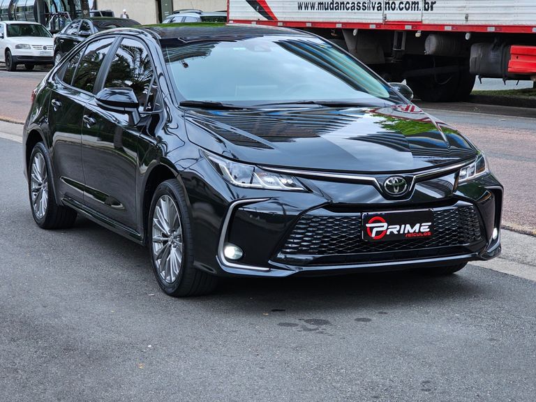 Toyota Corolla XEi 2.0 Flex 16V Aut.