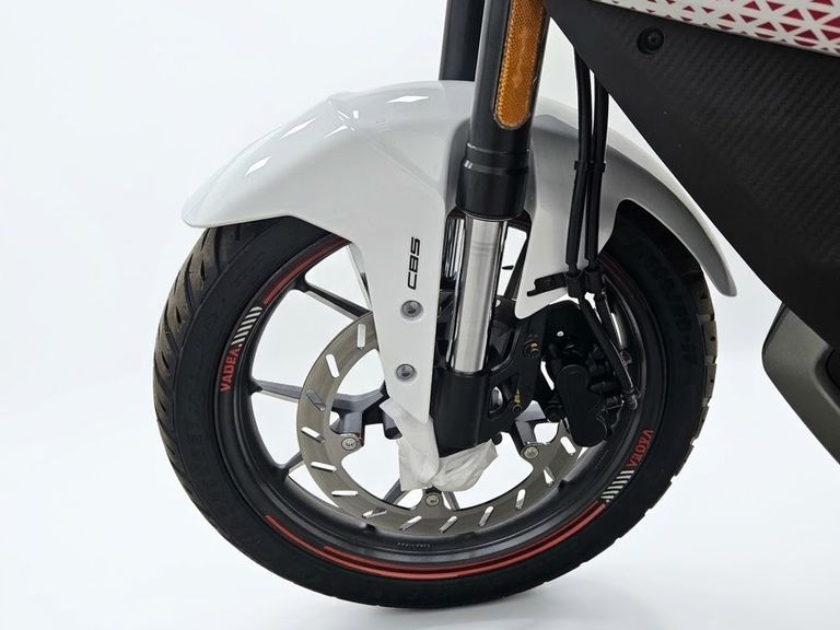 YADEA K2 7000W 2BAT 72V32AH