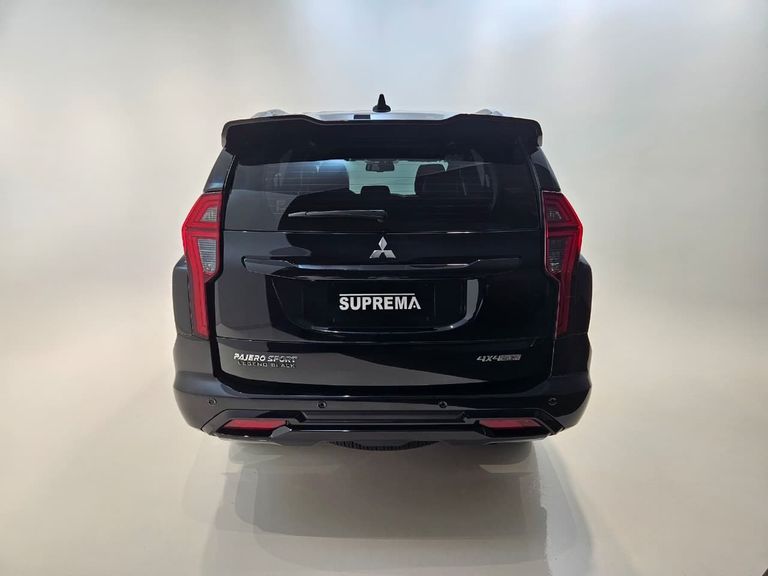 Mitsubishi Pajero Sport Le.Black 2.4 4x4 (Die) Aut.