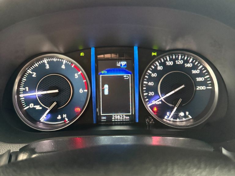 Toyota Hilux SW4 SRX Plat. 4x4 2.8 TB Die. Aut.