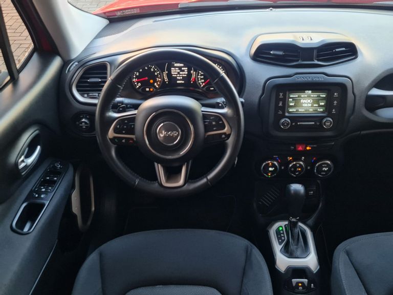 Jeep Renegade Longitude 1.8 4x2 Flex 16V Aut.