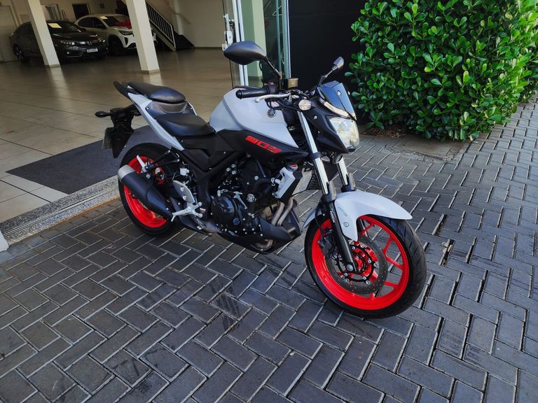 YAMAHA MT-03 321/ABS