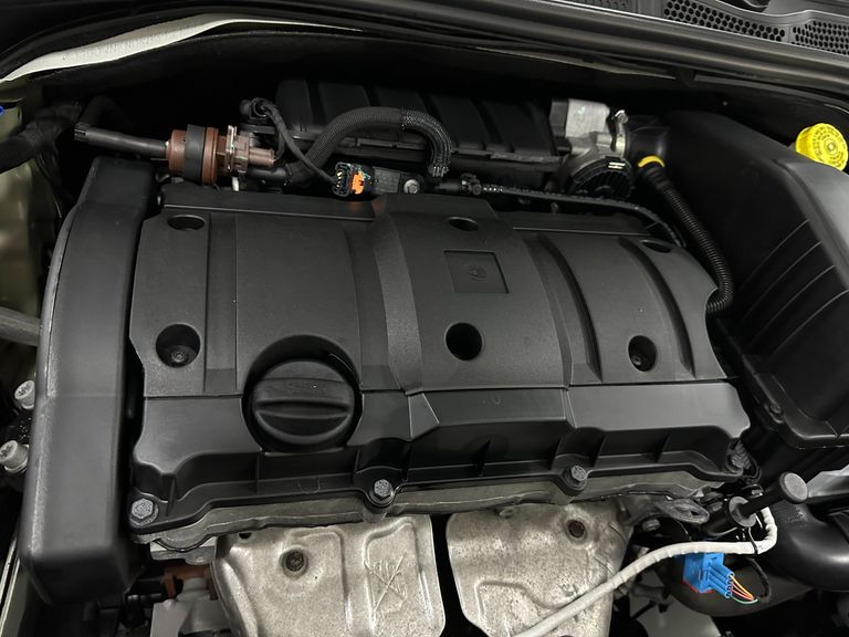 Citroën C4 CACTUS FEEL 1.6 16V Flex Mec.