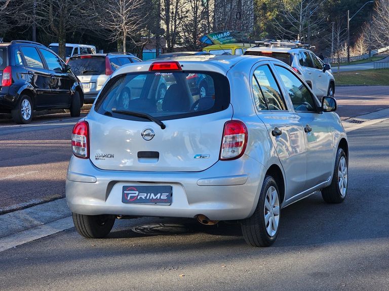 Nissan MARCH S 1.6 16V Flex Fuel 5p