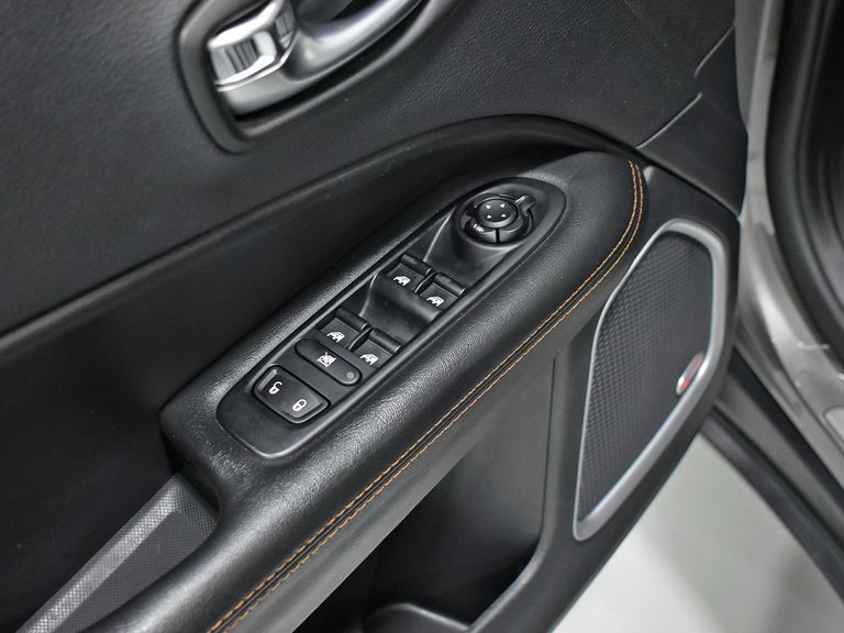 Jeep COMPASS LIMITED 2.0 4x2 Flex 16V Aut.